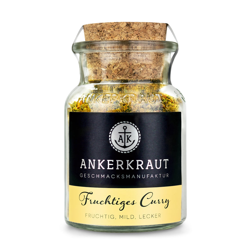 Fruchtiges Curry von Ankerkraut im Korkenglas auf weißem Hintergrund.